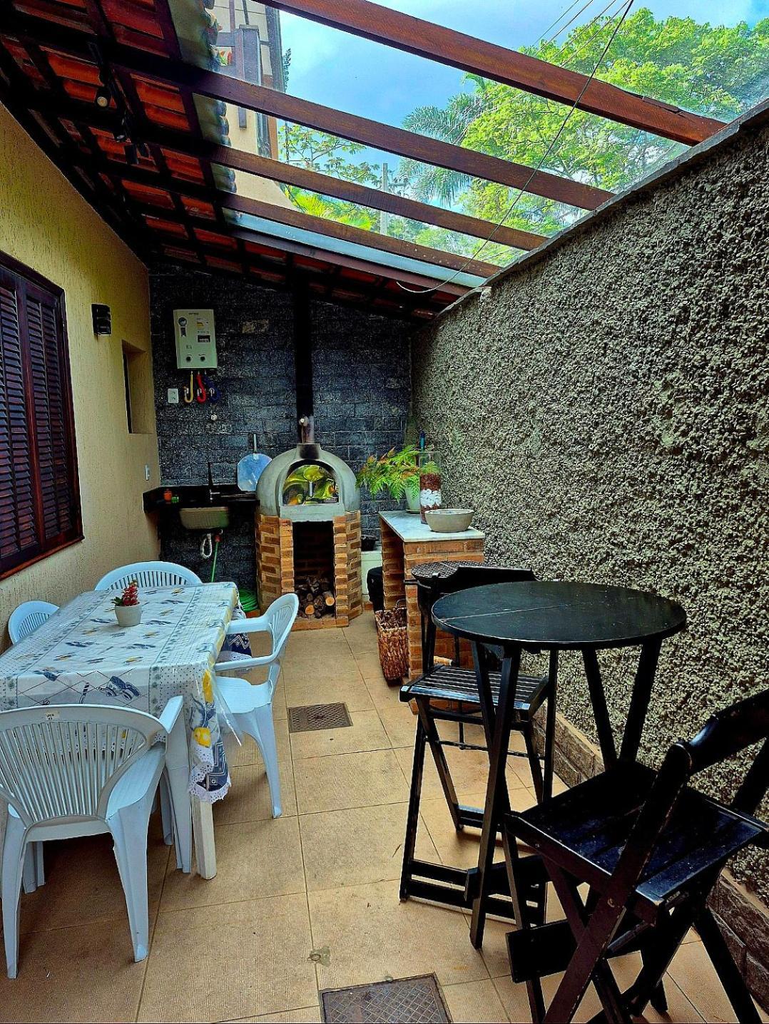 Recanto De Itaipava - Casa Com Forno De Pizza A Lenha, Churrasqueira, Pet Friendly, Equipada Para Ate 6 Pessoas, Em Meio A Natureza E Proxima Ao Centro Do Bairro Petrópolis Extérieur photo